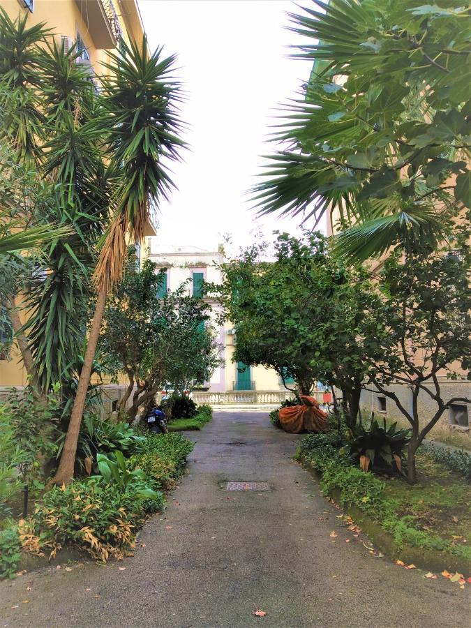 Non Ci Resta Che Napoli B&B 외부 사진